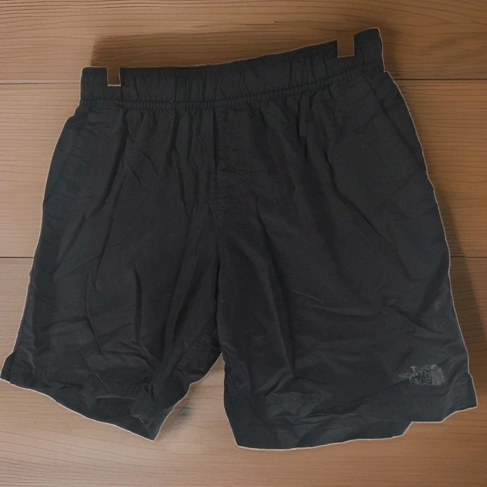 The North Face Men's Small Black Swim Trunks Mesh Lined Beach Shorts